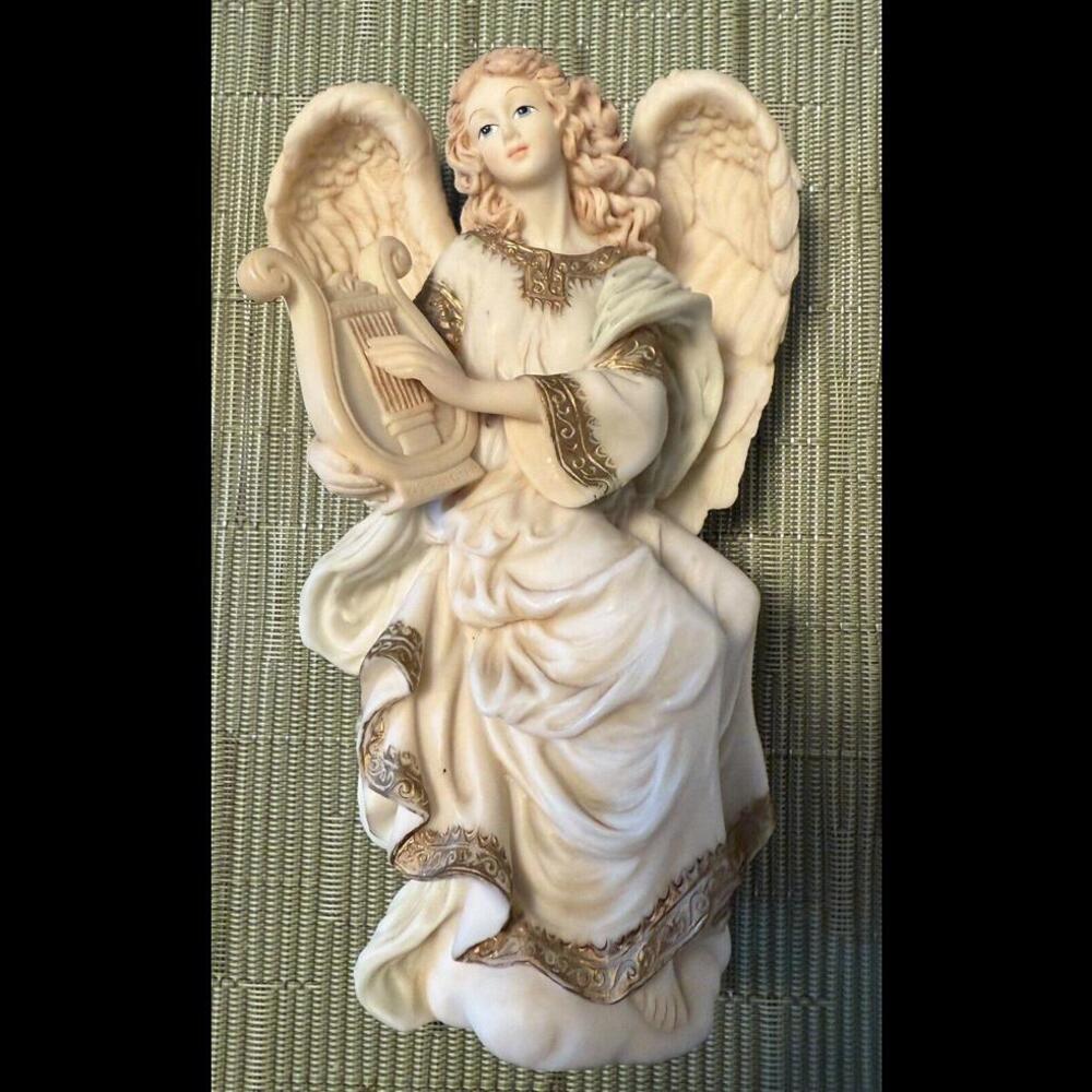 VTG Seraphim Classics Cymbeline Peacemaker 1993 Roman Angel Figurine